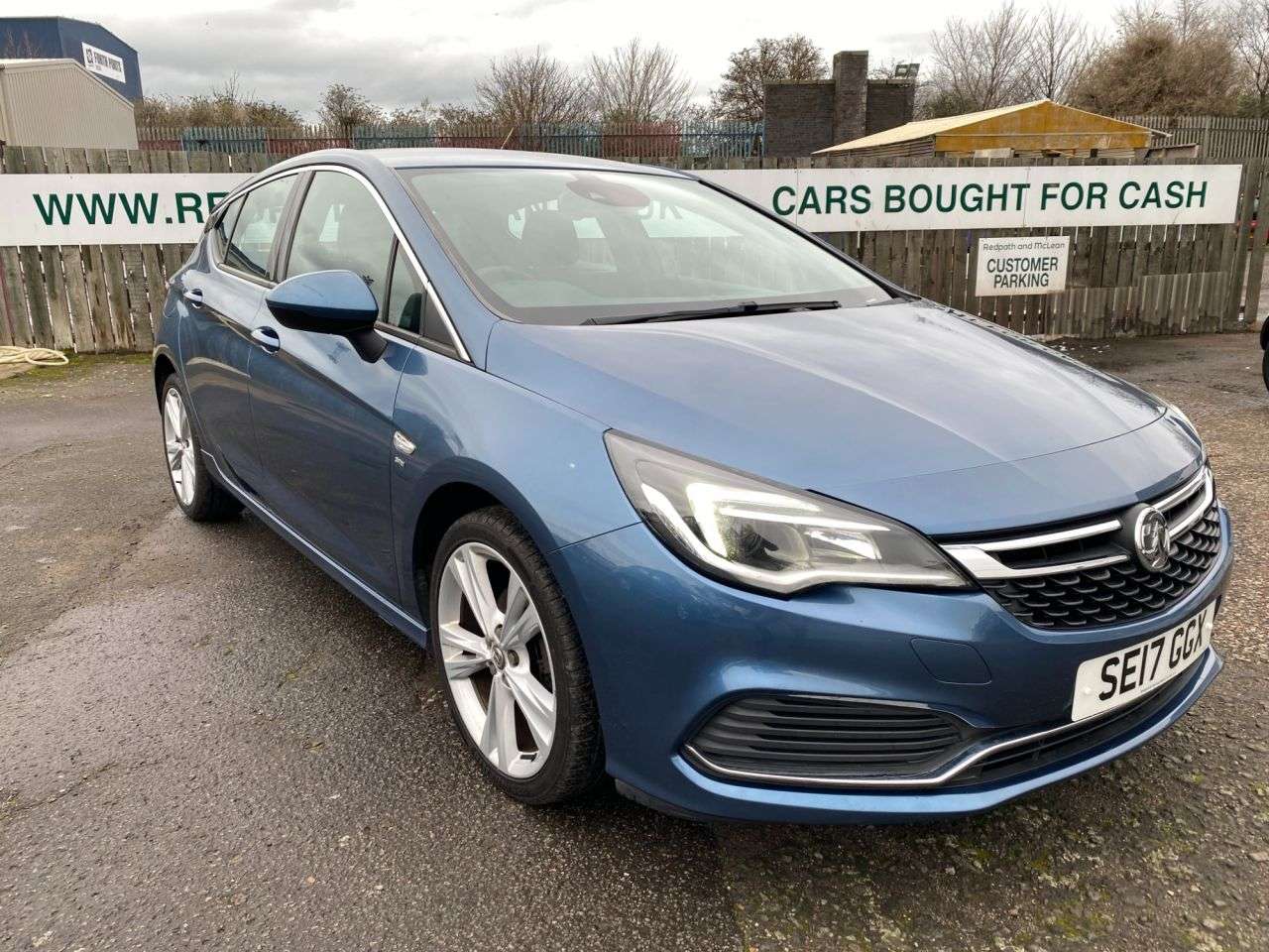 A 2017 VAUXHALL ASTRA 1.4i Turbo SRi VX Line Nav Hatchback 5dr Petrol Manual Euro 6 (150 ps) A 2017 VAUXHALL ASTRA 1.4i Turbo SRi VX Line Nav Hatchback 5dr Petrol Manual Euro 6 (150 ps)