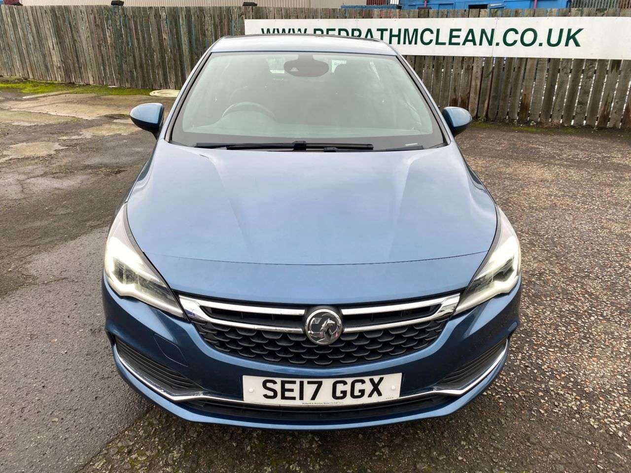 A 2017 VAUXHALL ASTRA 1.4i Turbo SRi VX Line Nav Hatchback 5dr Petrol Manual Euro 6 (150 ps) A 2017 VAUXHALL ASTRA 1.4i Turbo SRi VX Line Nav Hatchback 5dr Petrol Manual Euro 6 (150 ps)
