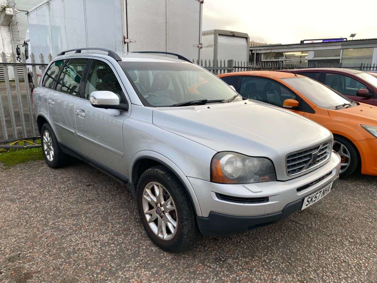 A 2007 VOLVO XC90 2.4 D5 SE SUV 5dr Diesel Geartronic AWD (239 g/km, 182 bhp) One Owner Car A 2007 VOLVO XC90 2.4 D5 SE SUV 5dr Diesel Geartronic AWD (239 g/km, 182 bhp) One Owner Car