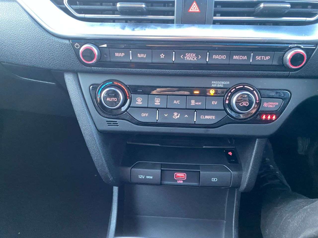 2020 KIA NIRO 2020 KIA NIRO