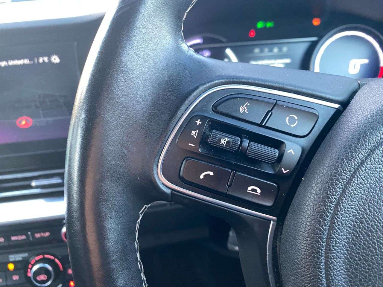 2020 KIA NIRO 2020 KIA NIRO