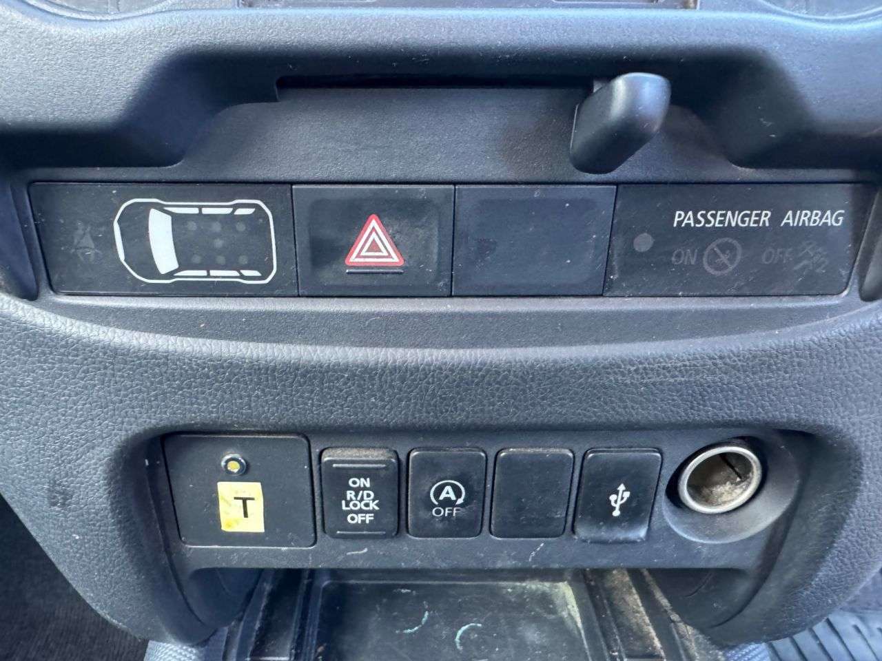 2020 MITSUBISHI L200 2020 MITSUBISHI L200