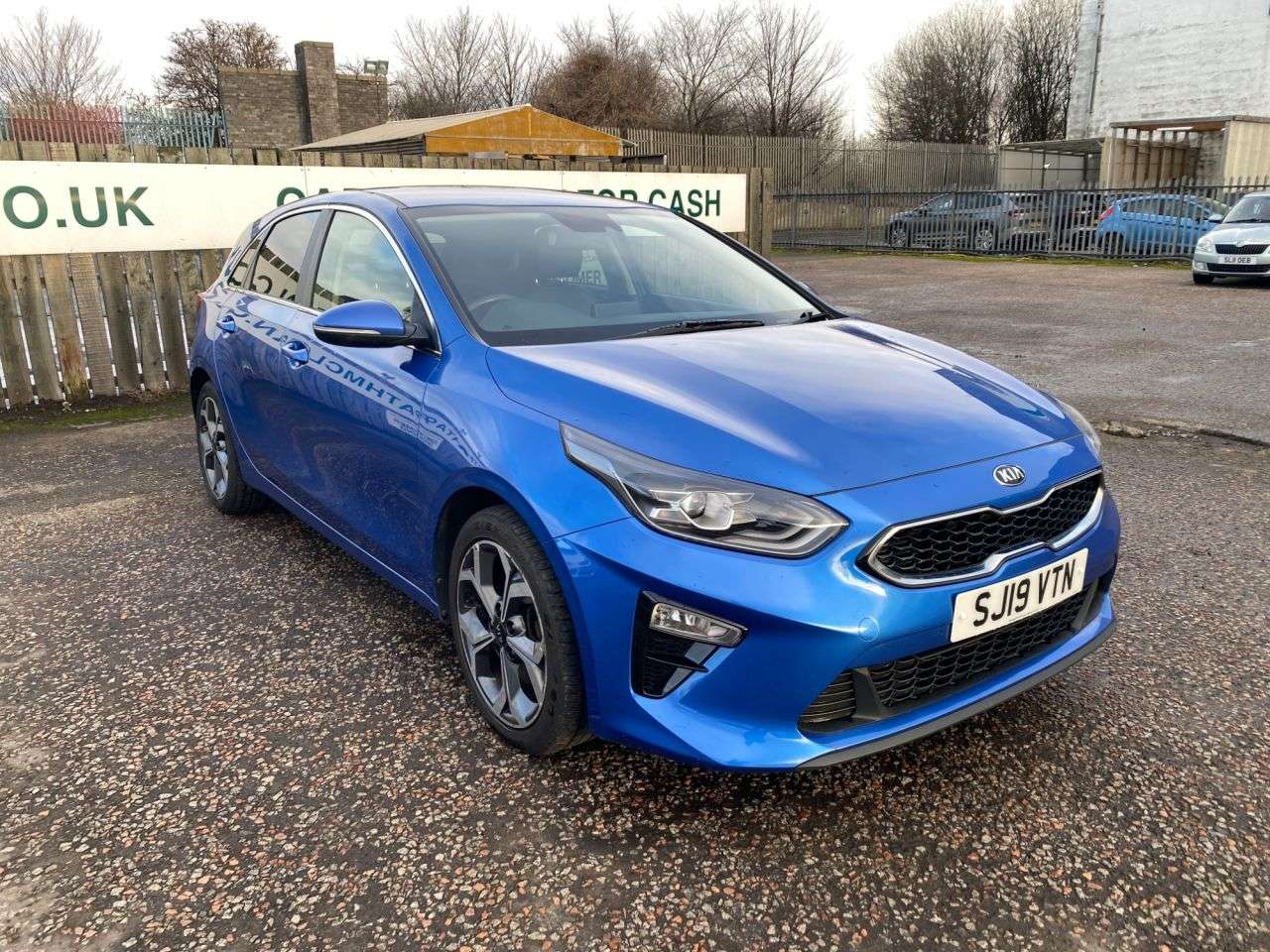 A 2019 KIA CEED 1.4 T-GDi Blue Edition Hatchback 5dr Petrol Manual Euro 6 (s/s) (138 bhp) G A 2019 KIA CEED 1.4 T-GDi Blue Edition Hatchback 5dr Petrol Manual Euro 6 (s/s) (138 bhp) G