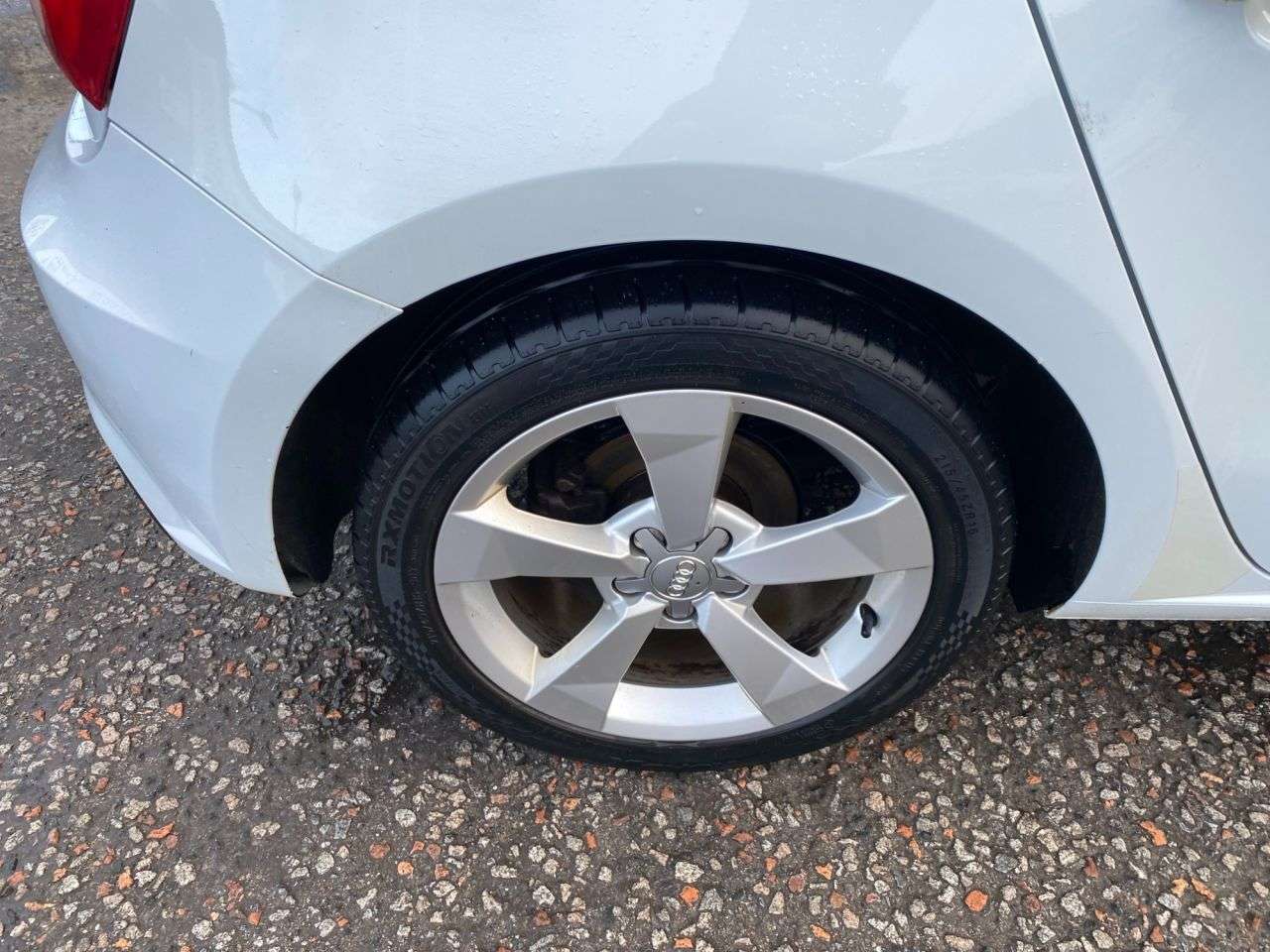 2016 AUDI A1 2016 AUDI A1