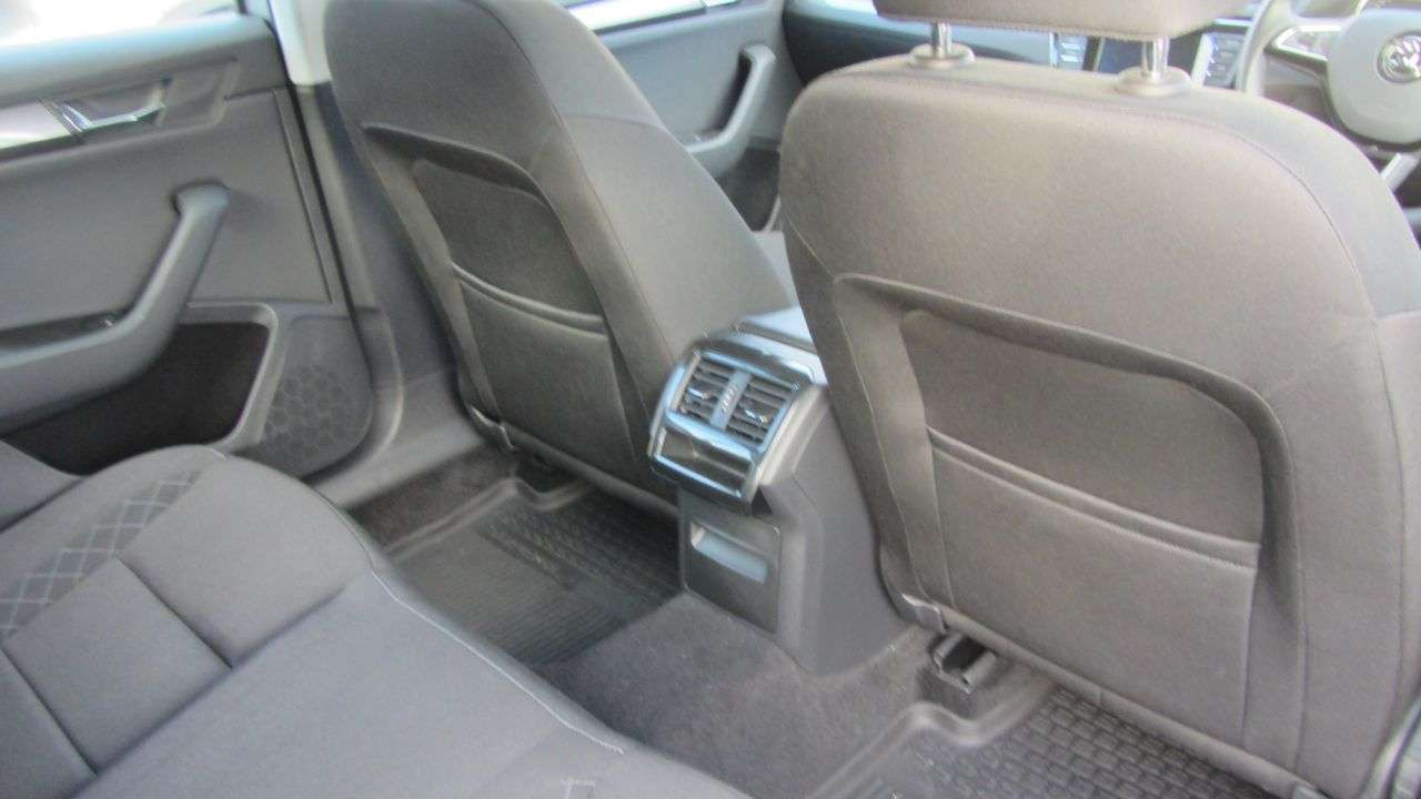 2018 SKODA SUPERB DIESEL HATCHBACK 2018 SKODA SUPERB DIESEL HATCHBACK