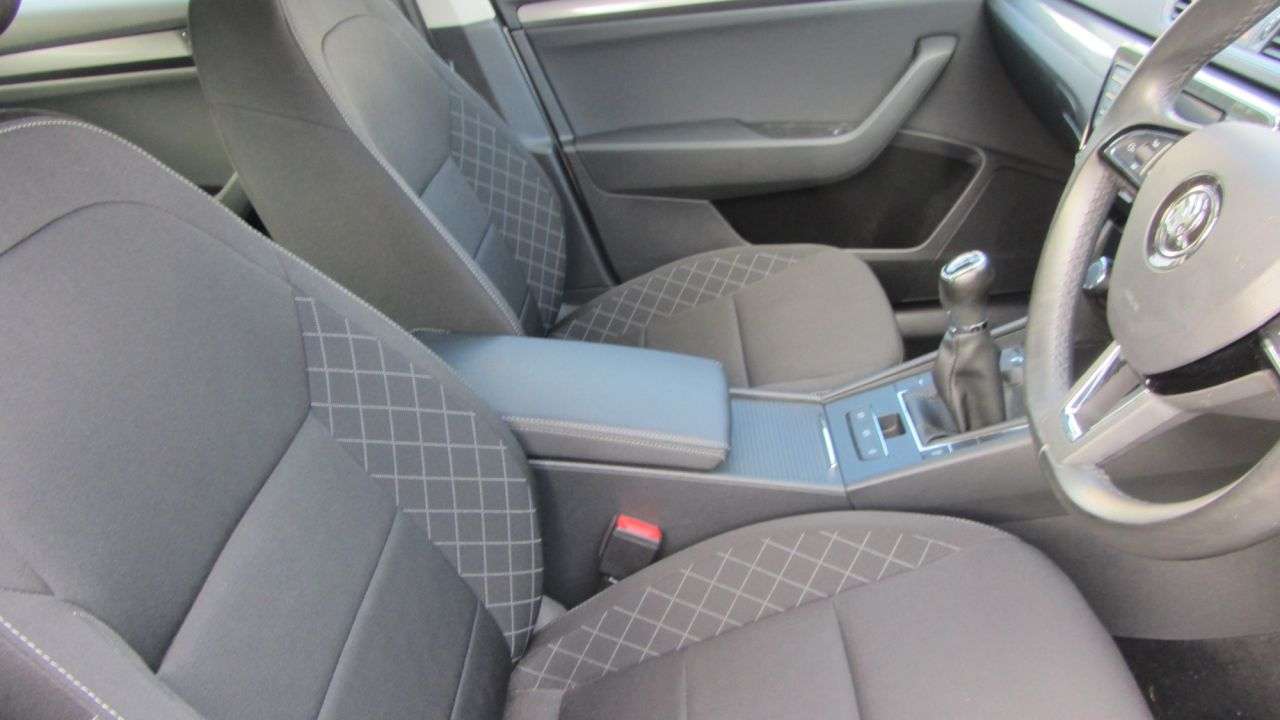 2018 SKODA SUPERB DIESEL HATCHBACK 2018 SKODA SUPERB DIESEL HATCHBACK