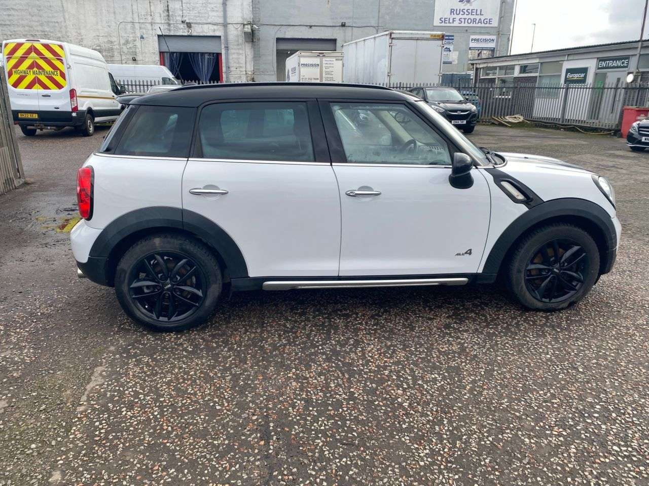 2015 MINI COUNTRYMAN 2015 MINI COUNTRYMAN