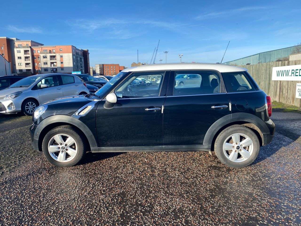 A 2014 MINI COUNTRYMAN 1.6 Cooper SUV 5dr Petrol Auto Euro 6 (122 ps) GREAT CONDITION ,PX WELCOME A 2014 MINI COUNTRYMAN 1.6 Cooper SUV 5dr Petrol Auto Euro 6 (122 ps) GREAT CONDITION ,PX WELCOME