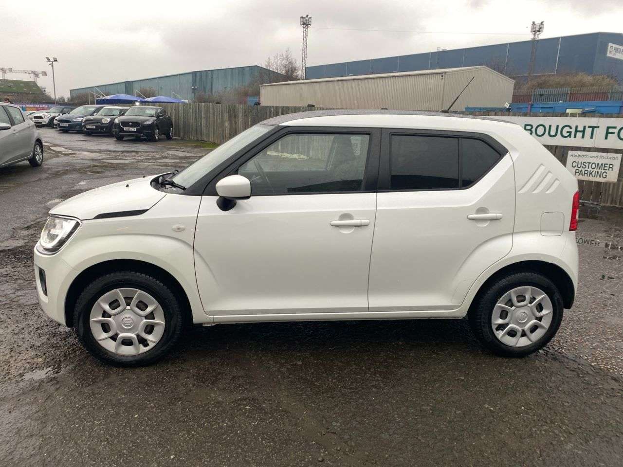 A 2021 SUZUKI IGNIS 1.2 Dualjet MHEV SZ3 Hatchback 5dr Petrol Hybrid Manual Euro 6 (s/s) (83 ps A 2021 SUZUKI IGNIS 1.2 Dualjet MHEV SZ3 Hatchback 5dr Petrol Hybrid Manual Euro 6 (s/s) (83 ps