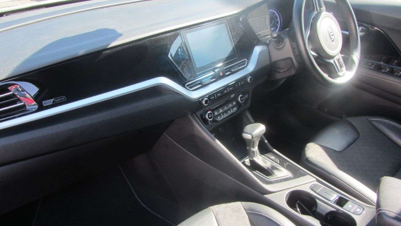 2020 KIA NIRO 2020 KIA NIRO