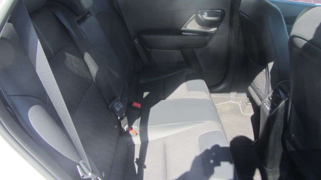 2020 KIA NIRO 2020 KIA NIRO