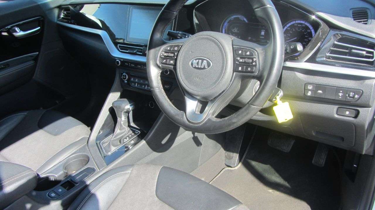2020 KIA NIRO 2020 KIA NIRO