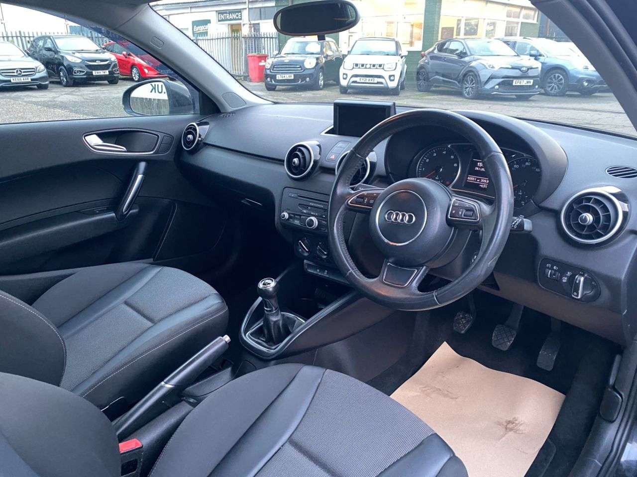 2013 AUDI A1 2013 AUDI A1