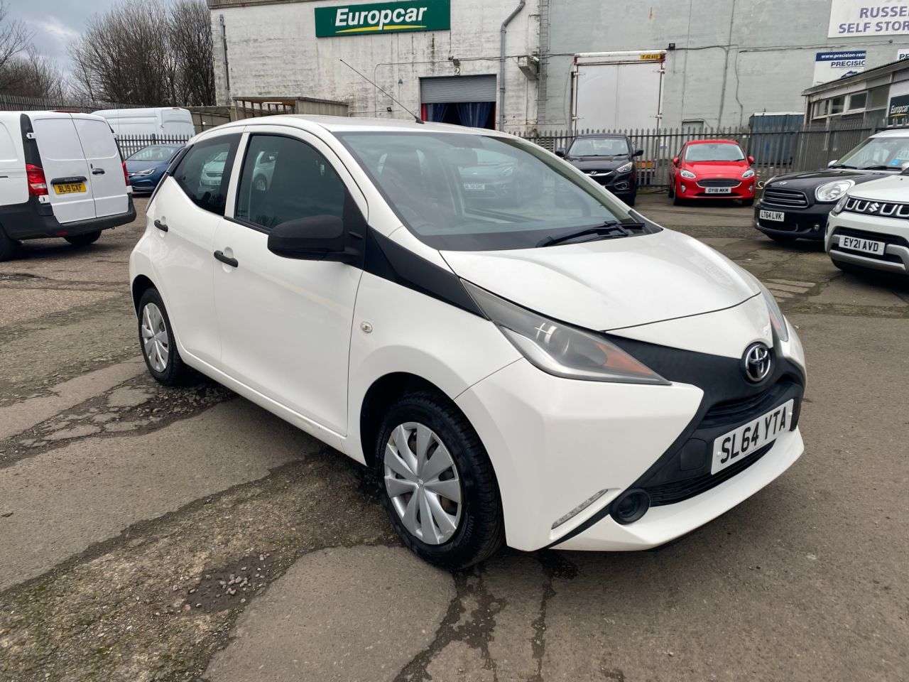 A 2014 TOYOTA AYGO 1.0 VVT-i x Hatchback 5dr Petrol Manual Euro 5 Euro 5 (68 ps) PX WELCOME A 2014 TOYOTA AYGO 1.0 VVT-i x Hatchback 5dr Petrol Manual Euro 5 Euro 5 (68 ps) PX WELCOME
