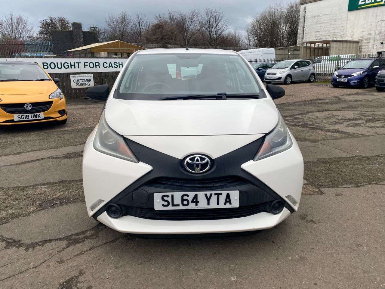 A 2014 TOYOTA AYGO 1.0 VVT-i x Hatchback 5dr Petrol Manual Euro 5 Euro 5 (68 ps) PX WELCOME A 2014 TOYOTA AYGO 1.0 VVT-i x Hatchback 5dr Petrol Manual Euro 5 Euro 5 (68 ps) PX WELCOME