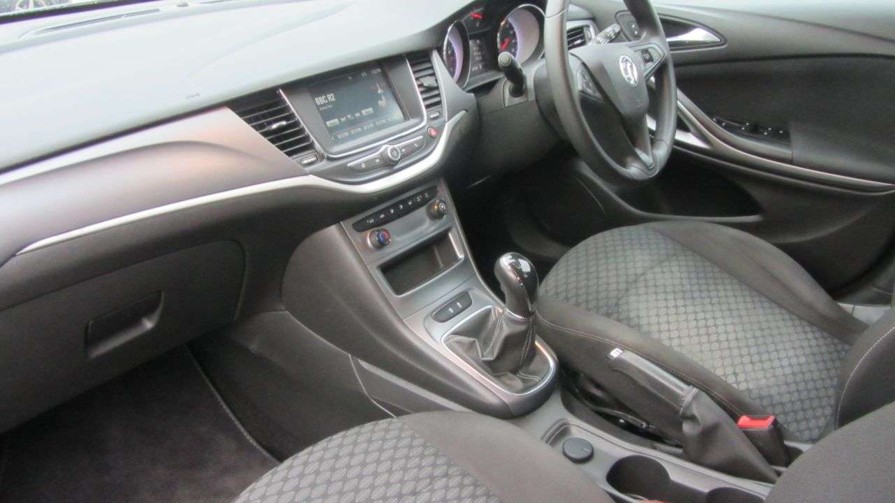 2018 VAUXHALL ASTRA 2018 VAUXHALL ASTRA