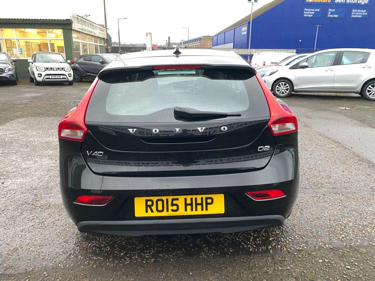 2015 VOLVO V40 2015 VOLVO V40