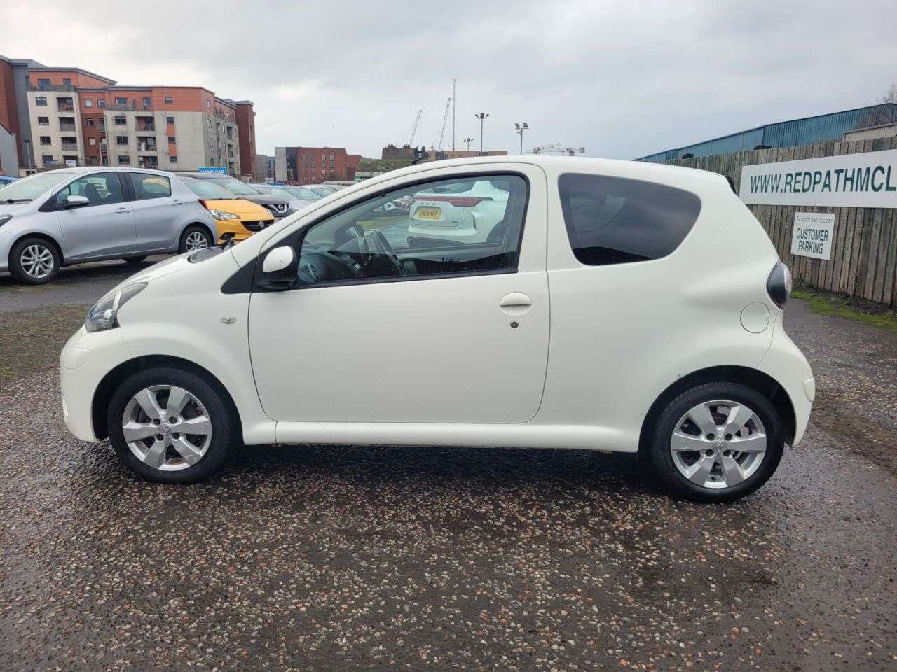 A 2012 TOYOTA AYGO 1.0 VVT-i Fire Hatchback 3dr Petrol Manual Euro 5 (67 ps) PX WELCOME A 2012 TOYOTA AYGO 1.0 VVT-i Fire Hatchback 3dr Petrol Manual Euro 5 (67 ps) PX WELCOME