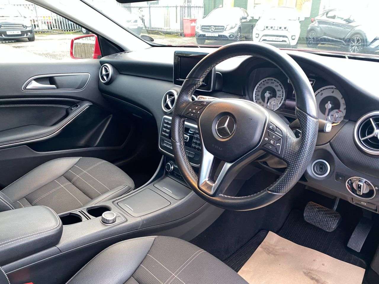 2014 MERCEDES-BENZ A-CLASS 2014 MERCEDES-BENZ A-CLASS