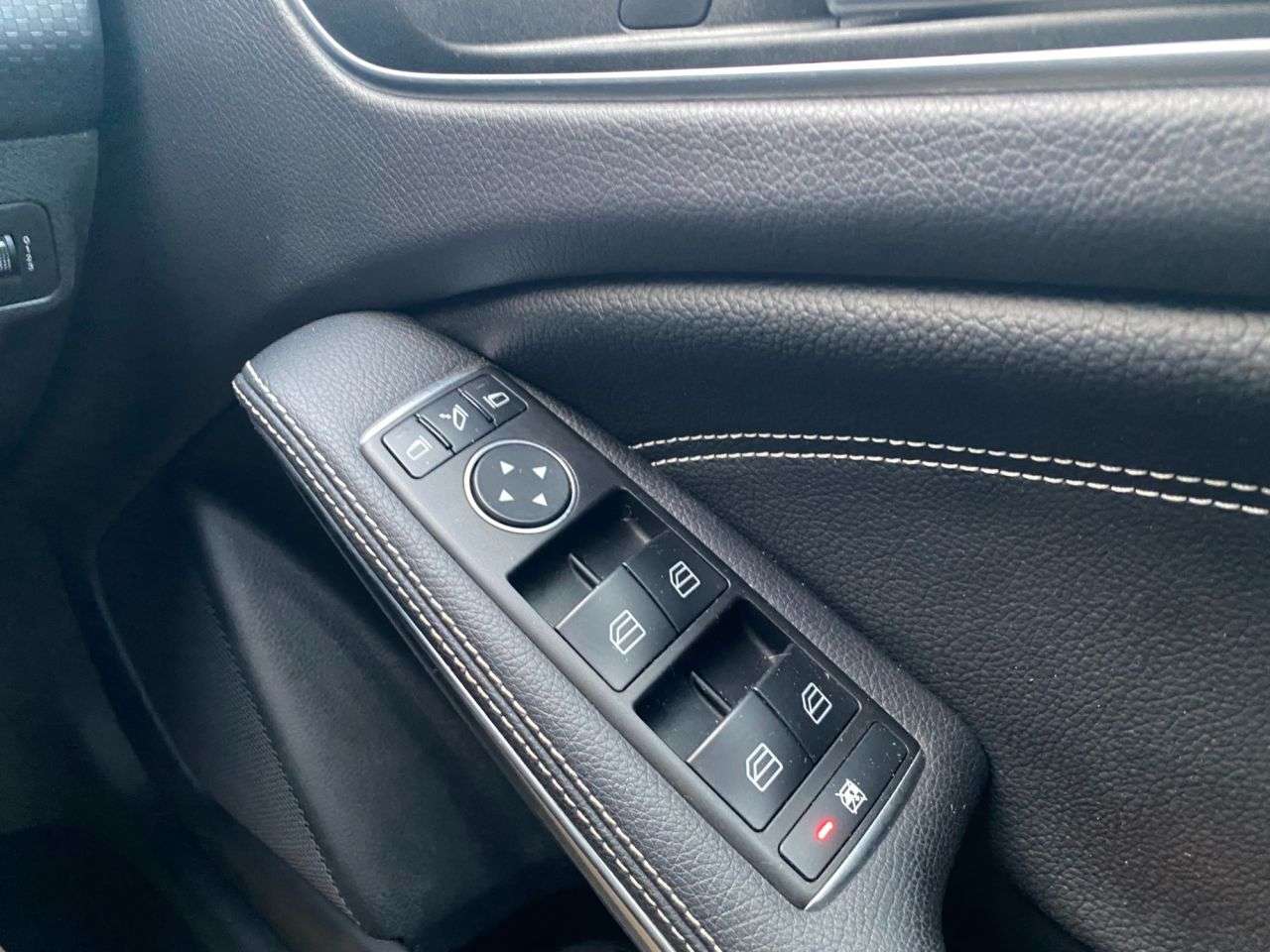 2014 MERCEDES-BENZ A-CLASS 2014 MERCEDES-BENZ A-CLASS