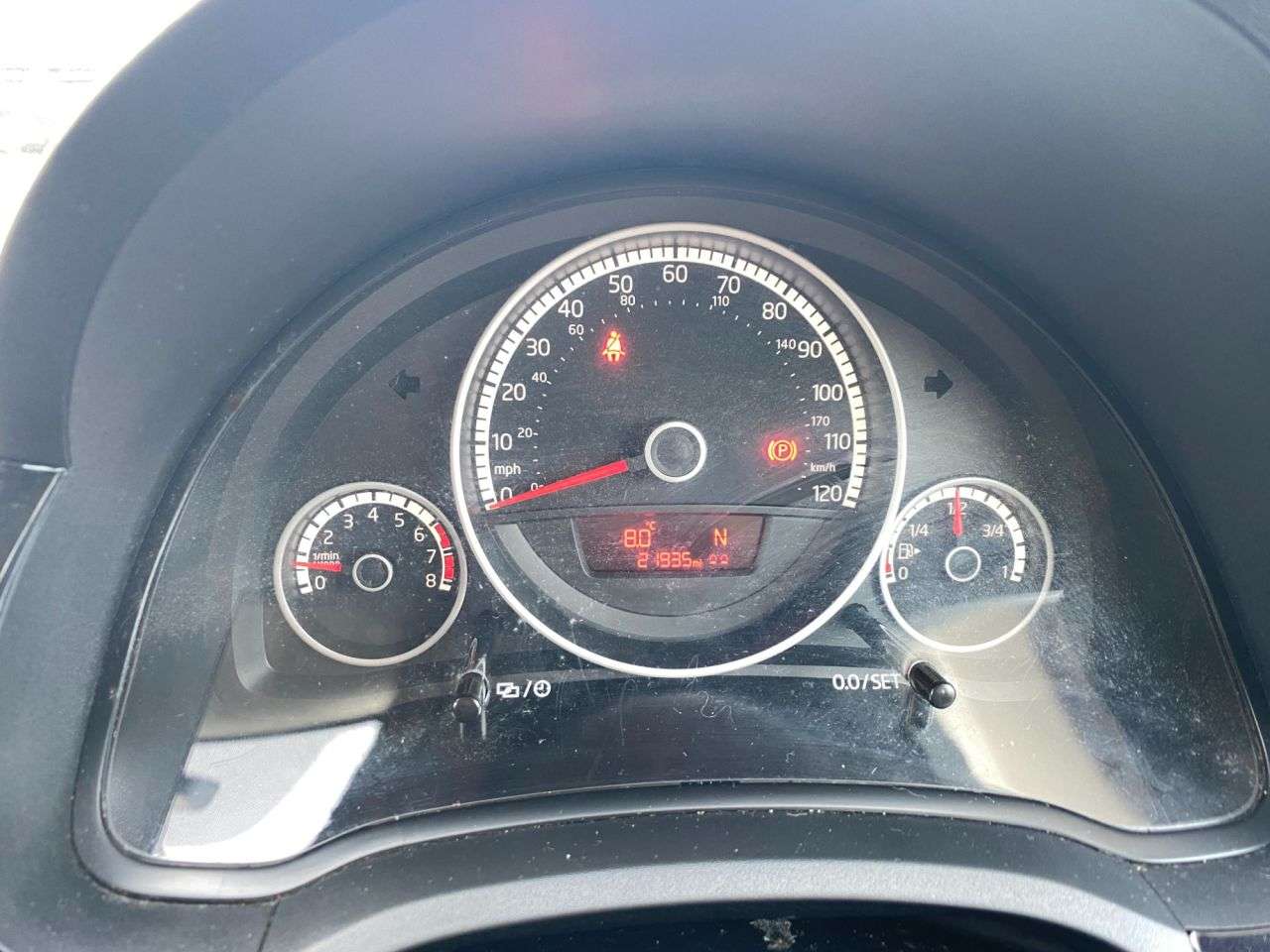 2015 VOLKSWAGEN UP! 2015 VOLKSWAGEN UP!