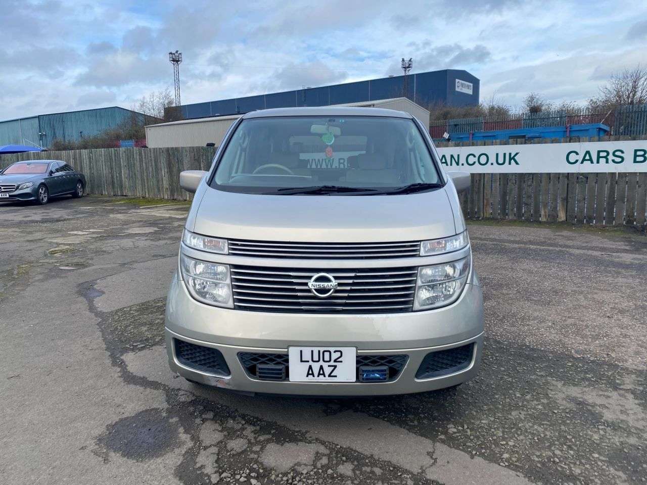 A 2002 NISSAN ELGRAND 2.4L PX WELCOME FINANCE AVAILABLE A 2002 NISSAN ELGRAND 2.4L PX WELCOME FINANCE AVAILABLE