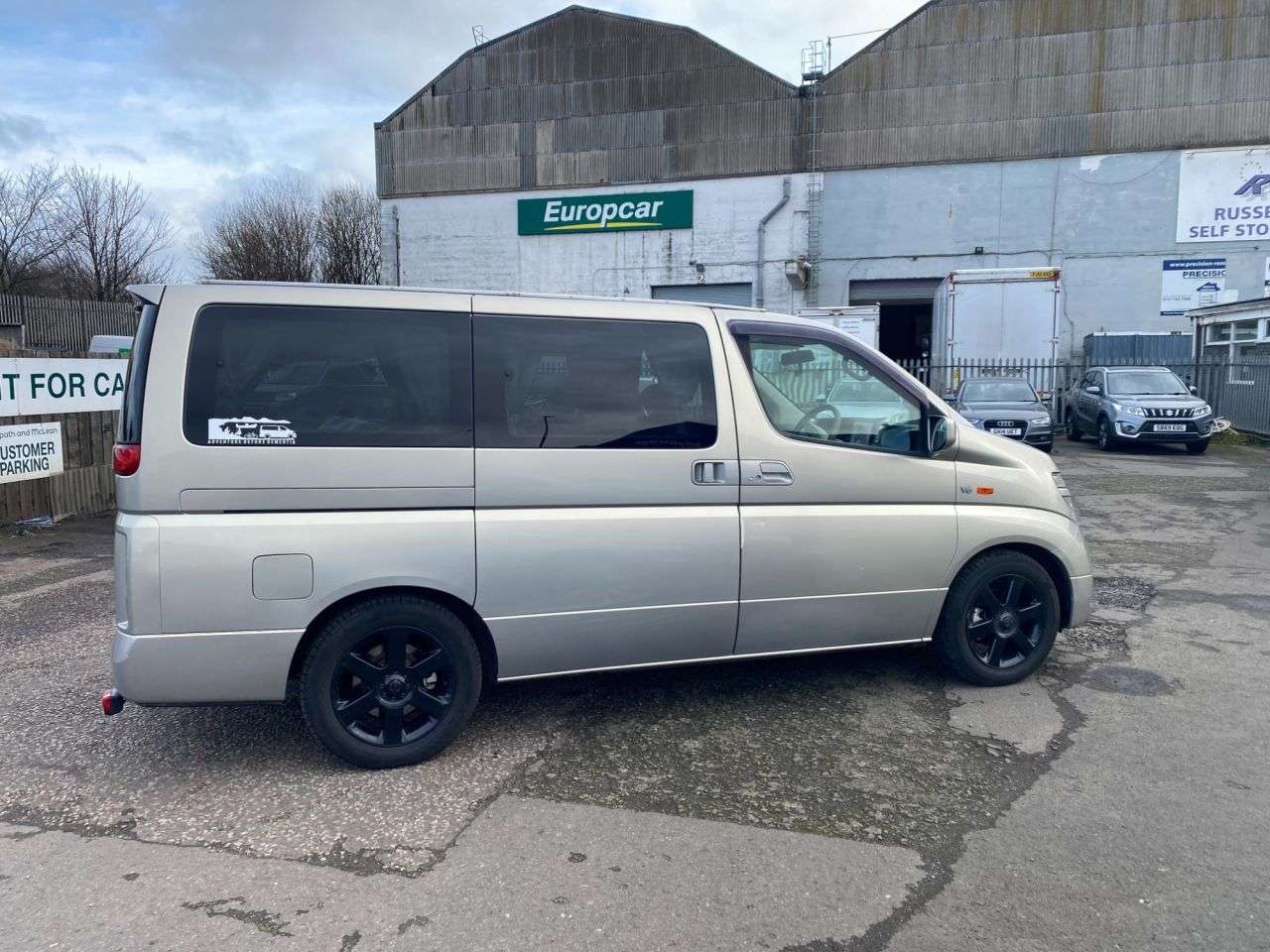 2002 NISSAN ELGRAND 2002 NISSAN ELGRAND