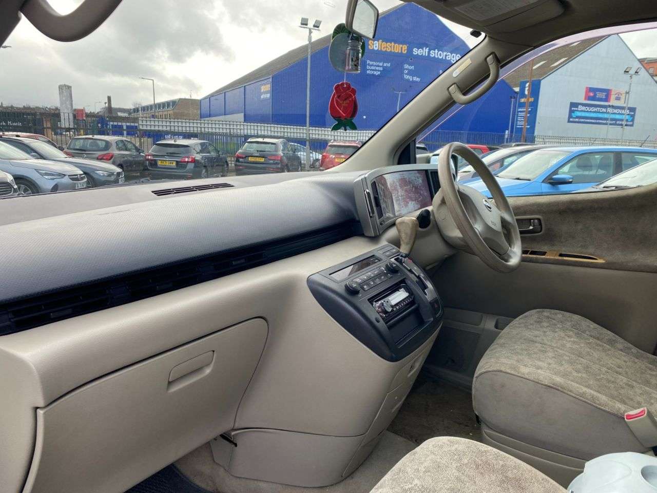 2002 NISSAN ELGRAND 2002 NISSAN ELGRAND