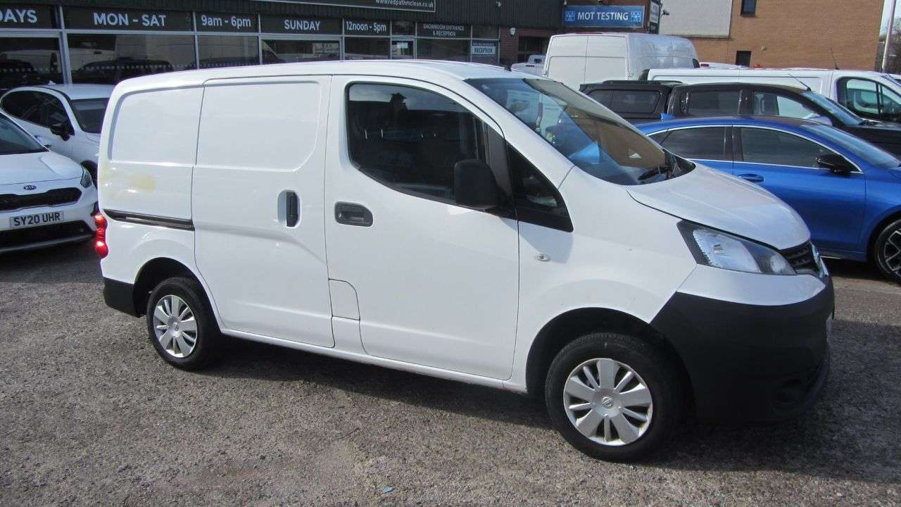 A 2017 NISSAN NV200 1.5 dCi Acenta Panel Van 6dr Diesel Manual SWB Euro 6 (90 ps) BLUETOOTH, PA A 2017 NISSAN NV200 1.5 dCi Acenta Panel Van 6dr Diesel Manual SWB Euro 6 (90 ps) BLUETOOTH, PA
