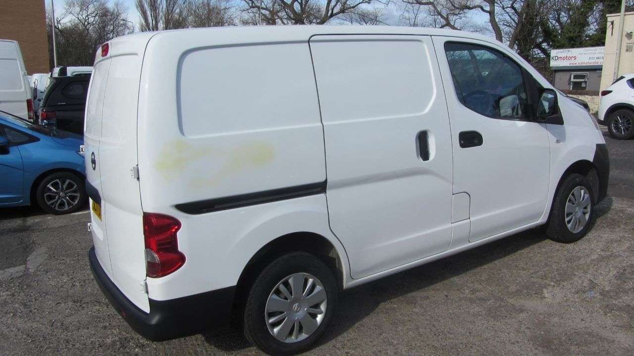 A 2017 NISSAN NV200 1.5 dCi Acenta Panel Van 6dr Diesel Manual SWB Euro 6 (90 ps) BLUETOOTH, PA A 2017 NISSAN NV200 1.5 dCi Acenta Panel Van 6dr Diesel Manual SWB Euro 6 (90 ps) BLUETOOTH, PA