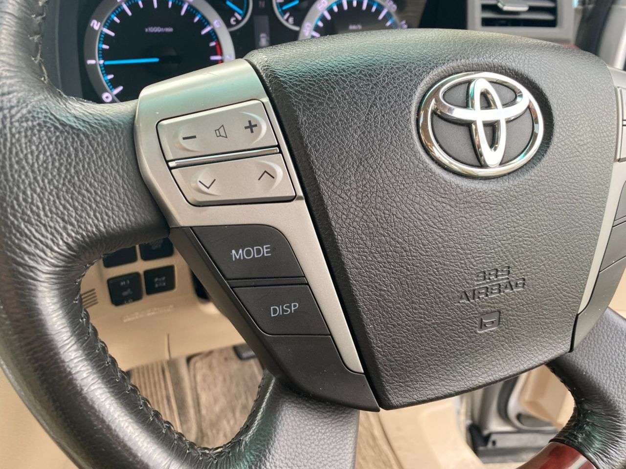 2010 TOYOTA ALPHARD 2010 TOYOTA ALPHARD