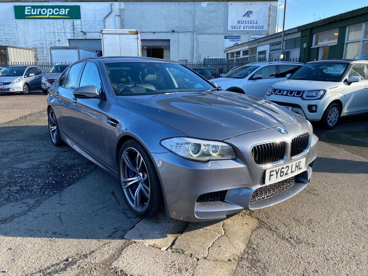 A 2012 BMW M5 4.4 V8 Saloon 4dr Petrol DCT Euro 5 (s/s) (560 ps) CAT S A 2012 BMW M5 4.4 V8 Saloon 4dr Petrol DCT Euro 5 (s/s) (560 ps) CAT S