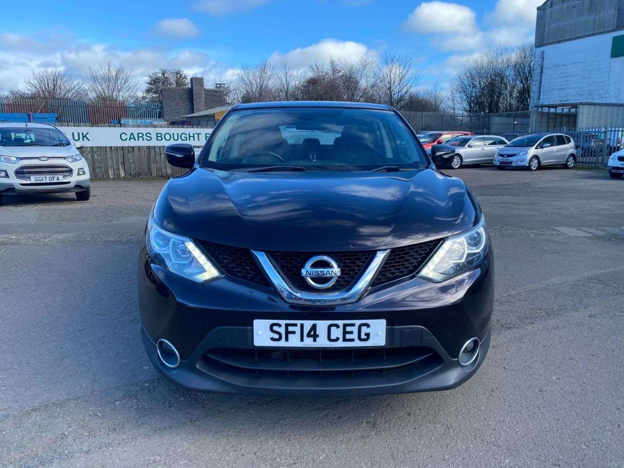 A 2014 NISSAN QASHQAI 1.2 DIG-T Acenta SUV 5dr Petrol Manual 2WD Euro 5 (s/s) (115 ps) A 2014 NISSAN QASHQAI 1.2 DIG-T Acenta SUV 5dr Petrol Manual 2WD Euro 5 (s/s) (115 ps)