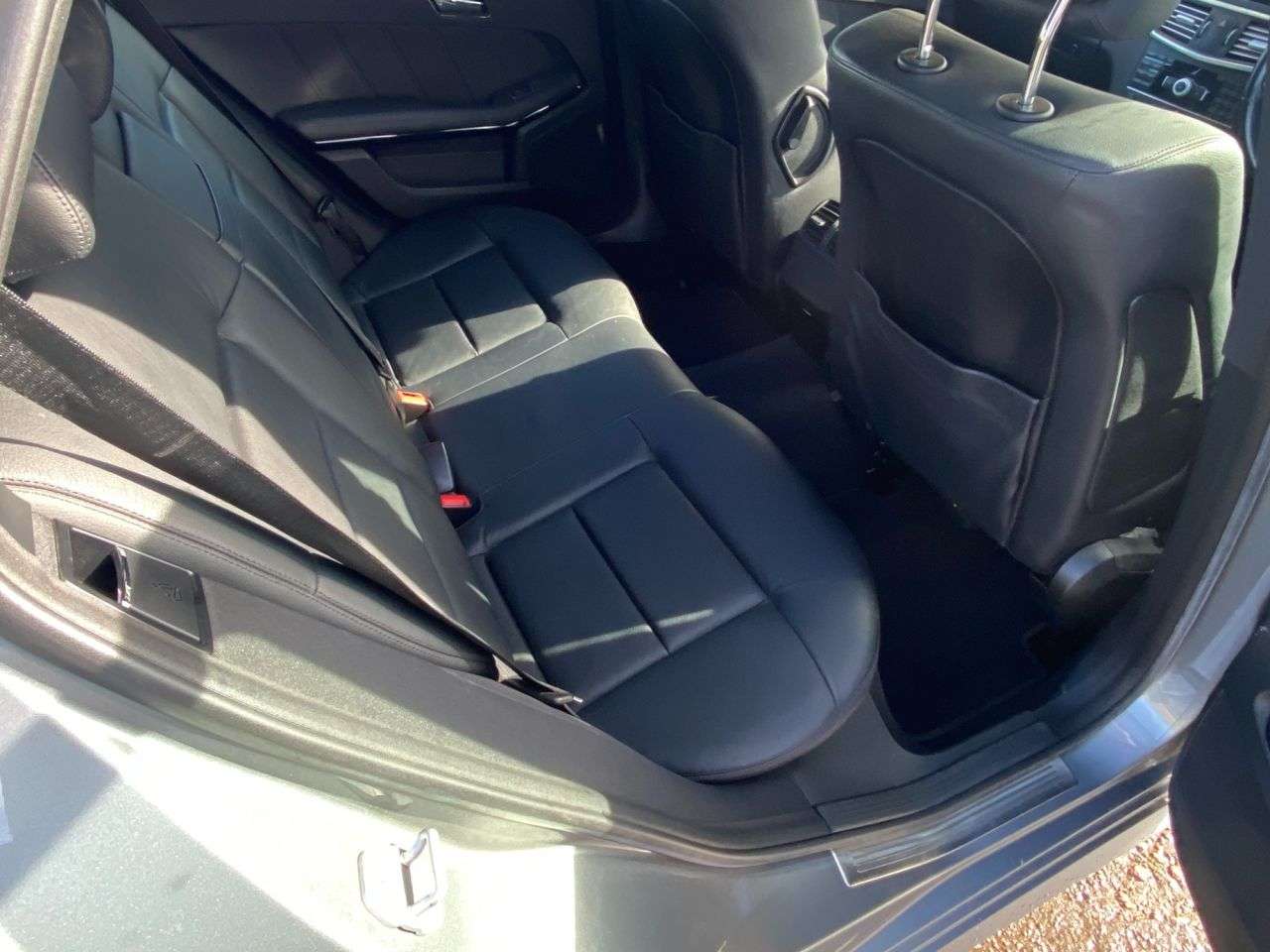 2010 MERCEDES-BENZ E-CLASS 2010 MERCEDES-BENZ E-CLASS