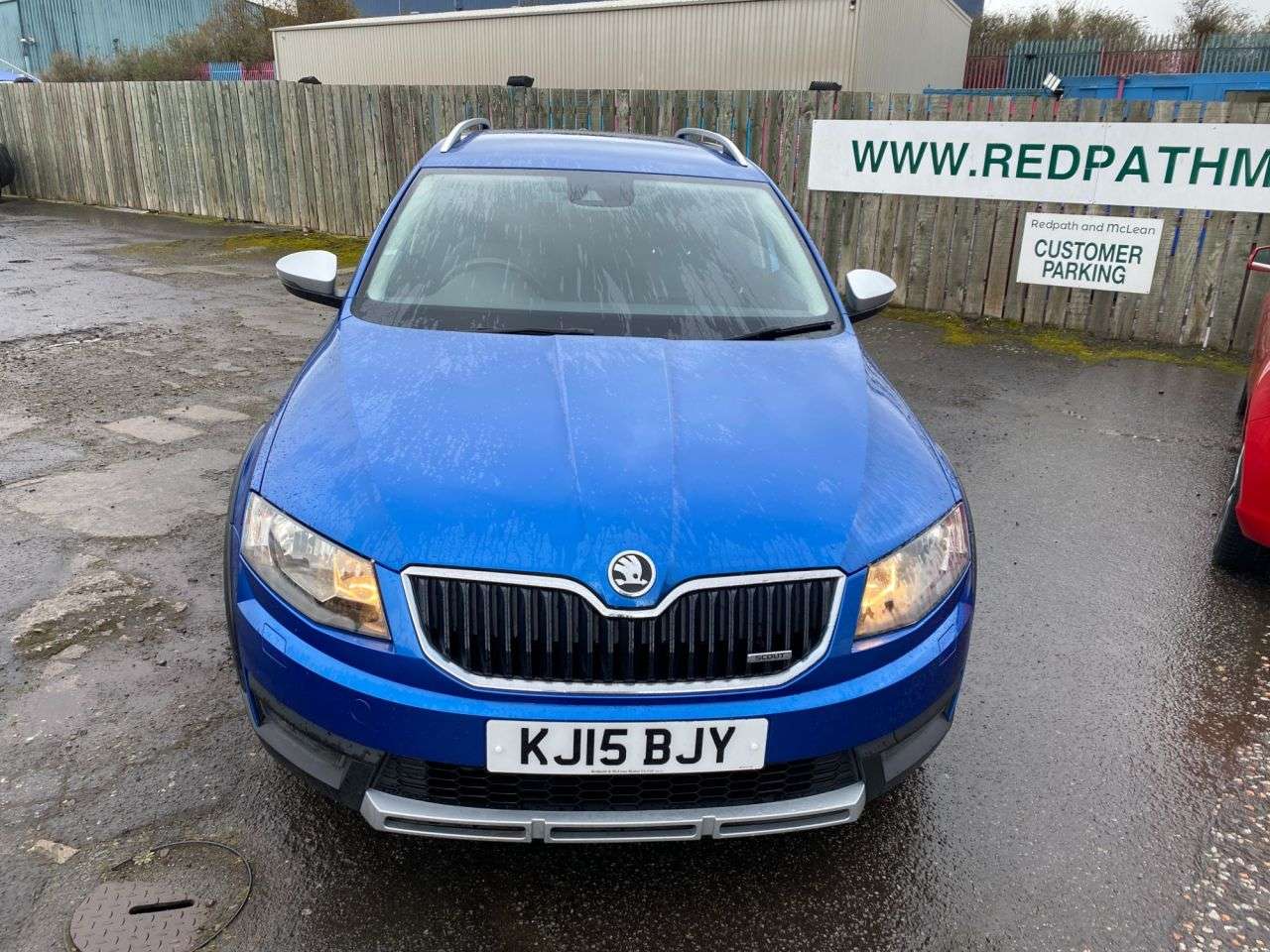 A 2015 SKODA OCTAVIA 2.0 TDI Scout Estate 5dr Diesel DSG 4WD Euro 6 (s/s) (184 ps) LONG M.O.T GO A 2015 SKODA OCTAVIA 2.0 TDI Scout Estate 5dr Diesel DSG 4WD Euro 6 (s/s) (184 ps) LONG M.O.T GO
