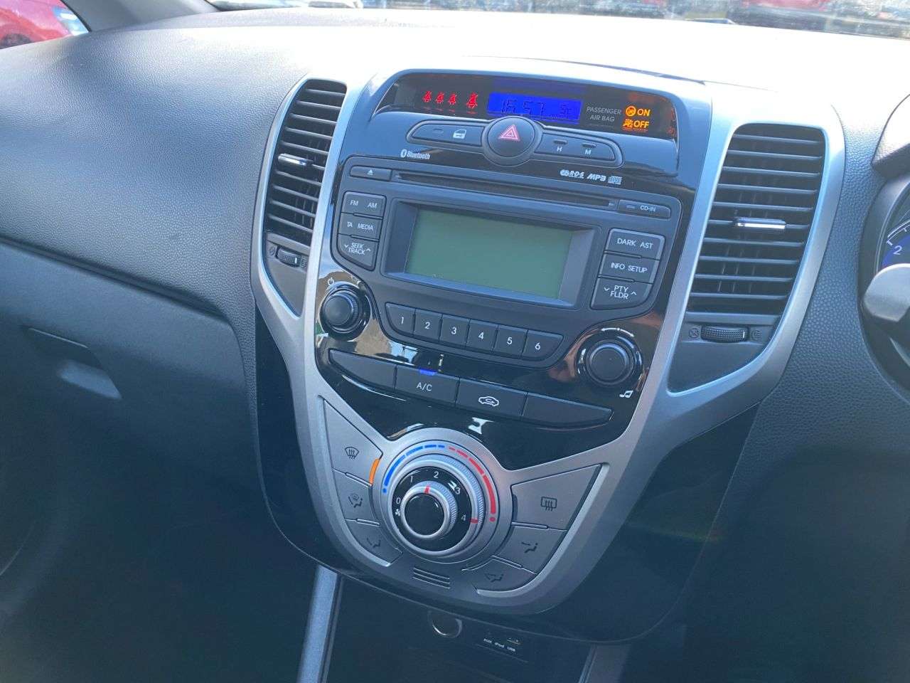 2015 HYUNDAI IX20 2015 HYUNDAI IX20