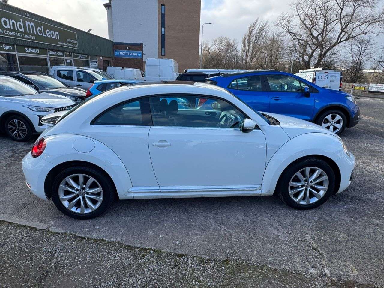 A 2018 VOLKSWAGEN BEETLE 1.4 TSI Design Hatchback 3dr Petrol Manual Euro 6 (s/s) (150 ps) BLUETOOTH, A 2018 VOLKSWAGEN BEETLE 1.4 TSI Design Hatchback 3dr Petrol Manual Euro 6 (s/s) (150 ps) BLUETOOTH,