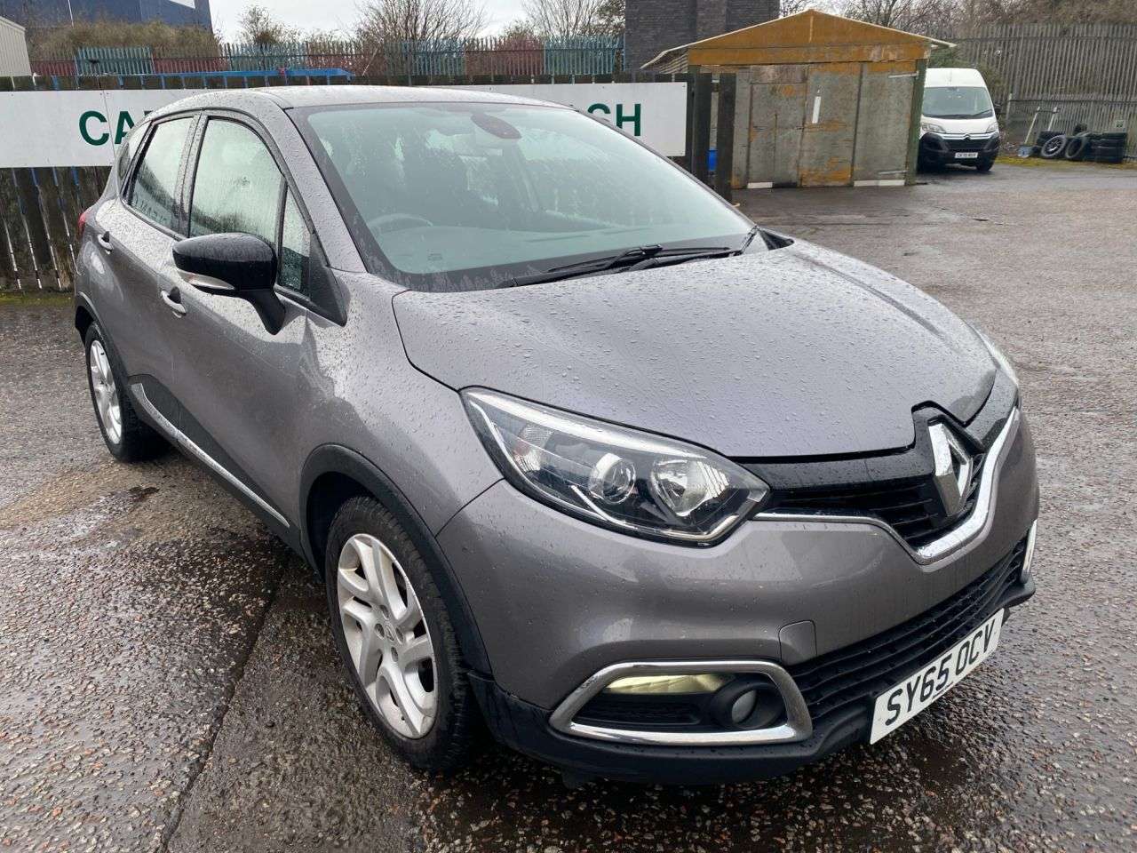 A 2015 RENAULT CAPTUR 0.9 TCe ENERGY Dynamique Nav SUV 5dr Petrol Manual Euro 6 (s/s) (90 ps) Jus A 2015 RENAULT CAPTUR 0.9 TCe ENERGY Dynamique Nav SUV 5dr Petrol Manual Euro 6 (s/s) (90 ps) Jus