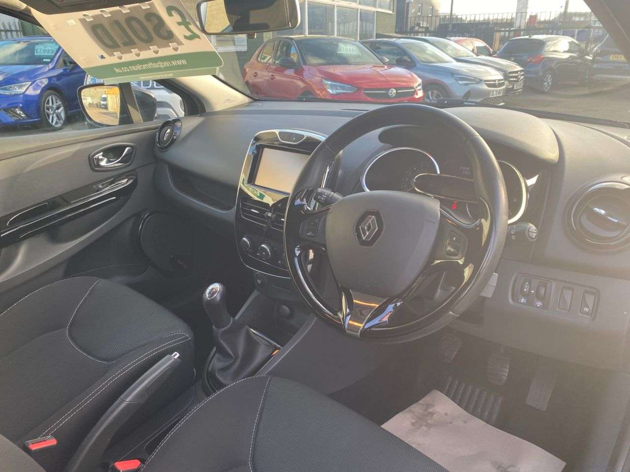 2014 RENAULT CLIO 2014 RENAULT CLIO