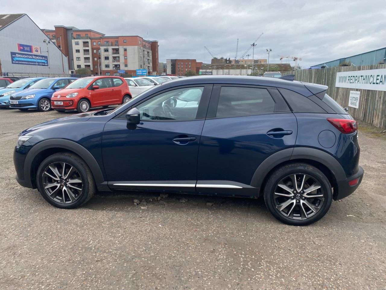 A 2015 MAZDA CX-3 2.0 SKYACTIV-G Sport Nav SUV 5dr Petrol Manual 4WD Euro 6 (s/s) (150 ps) Ju A 2015 MAZDA CX-3 2.0 SKYACTIV-G Sport Nav SUV 5dr Petrol Manual 4WD Euro 6 (s/s) (150 ps) Ju