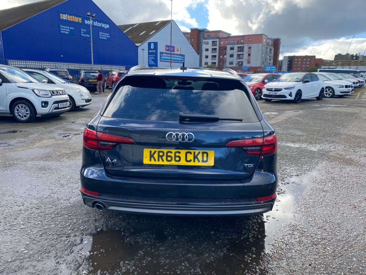 2016 AUDI A4 2016 AUDI A4