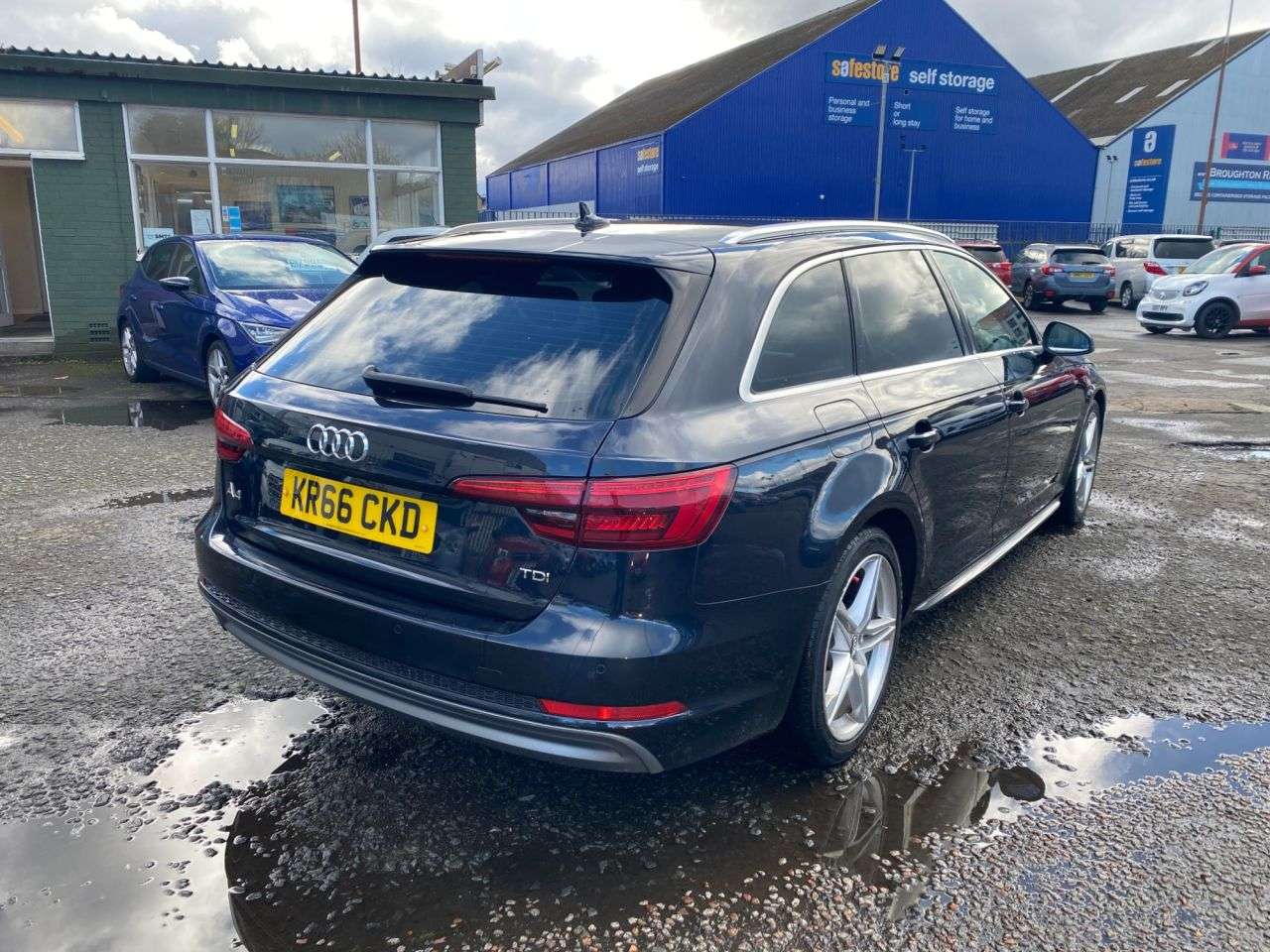 2016 AUDI A4 2016 AUDI A4