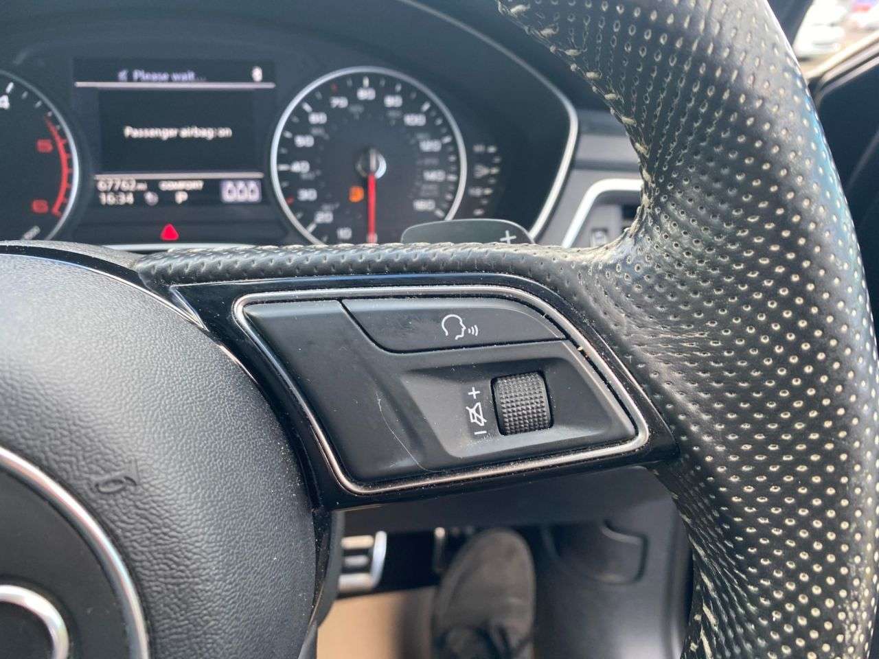 2016 AUDI A4 2016 AUDI A4