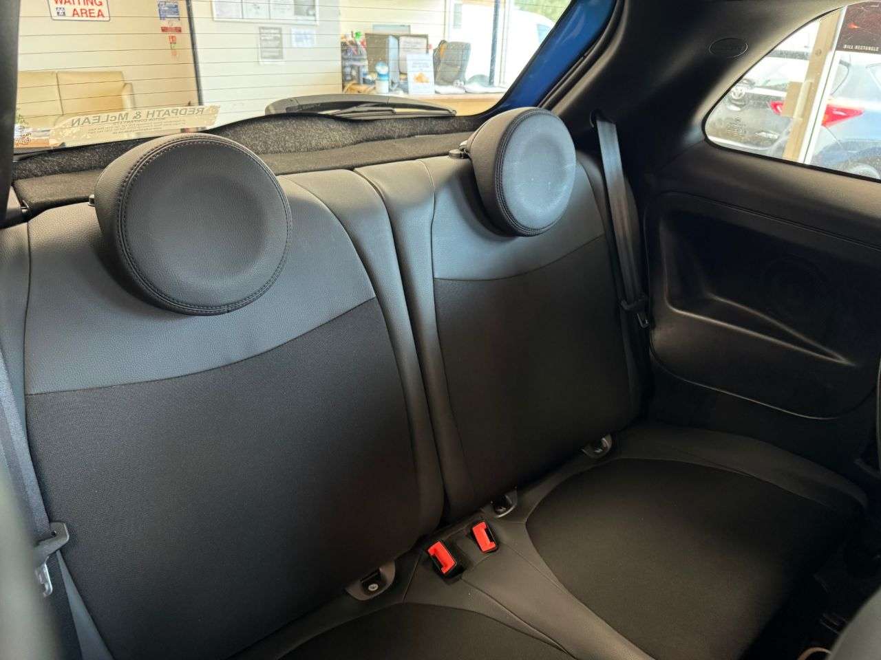 2018 FIAT 500 2018 FIAT 500