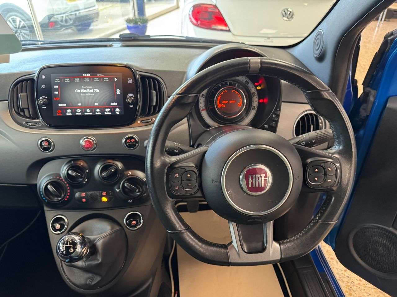 2018 FIAT 500 2018 FIAT 500