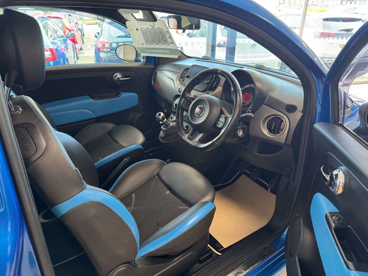 2018 FIAT 500 2018 FIAT 500
