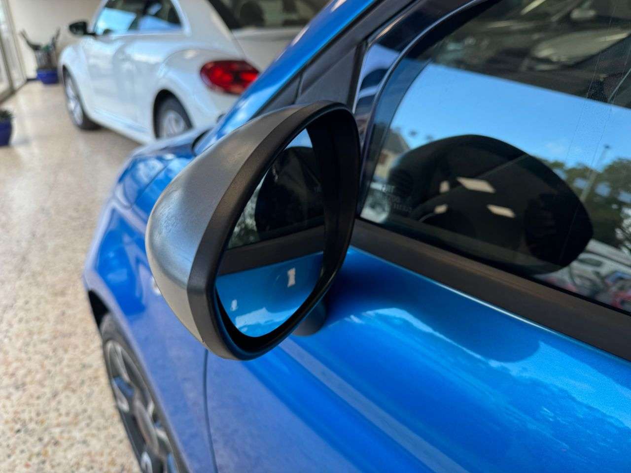 2018 FIAT 500 2018 FIAT 500