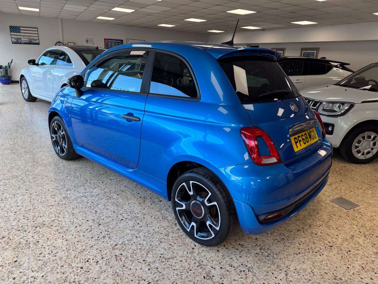 2018 FIAT 500 2018 FIAT 500