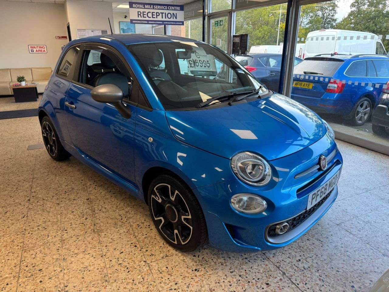 2018 FIAT 500 2018 FIAT 500