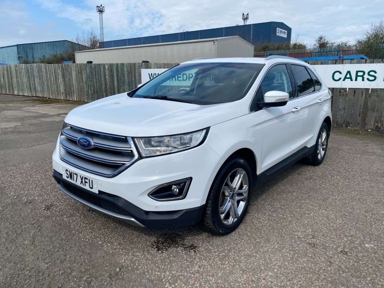 A 2017 FORD EDGE 2.0 TDCi Titanium SUV 5dr Diesel Powershift AWD Euro 6 (s/s) (210 ps) A 2017 FORD EDGE 2.0 TDCi Titanium SUV 5dr Diesel Powershift AWD Euro 6 (s/s) (210 ps)